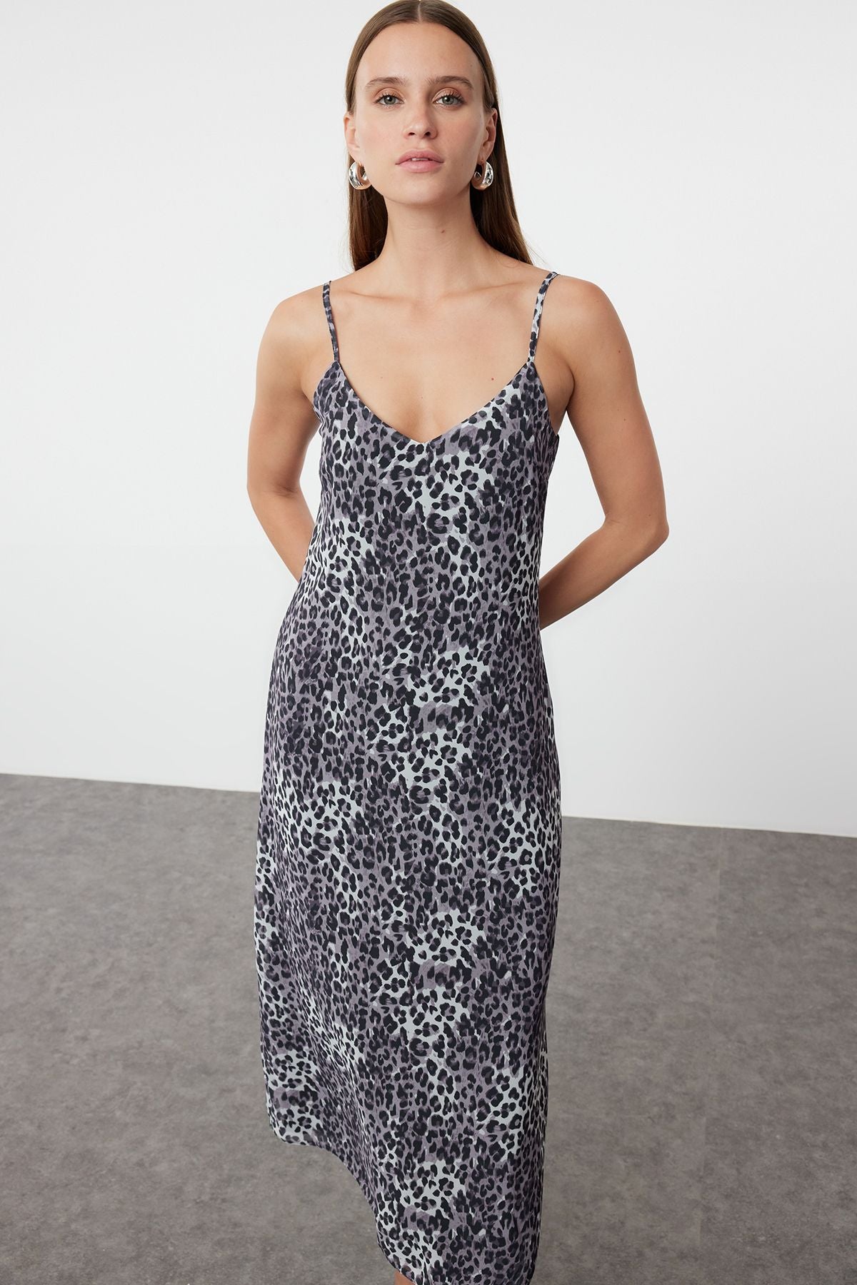 Vestido Midi de Leopardo