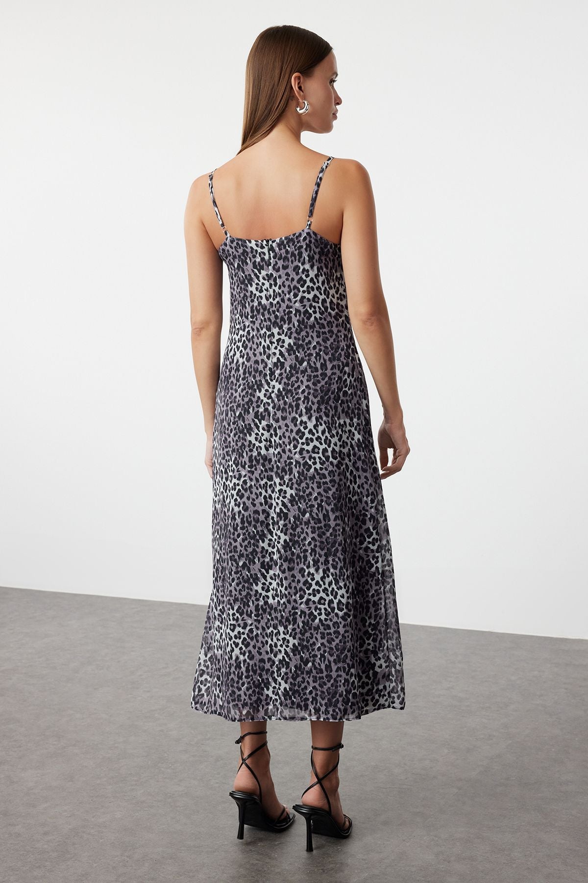 Vestido Midi de Leopardo