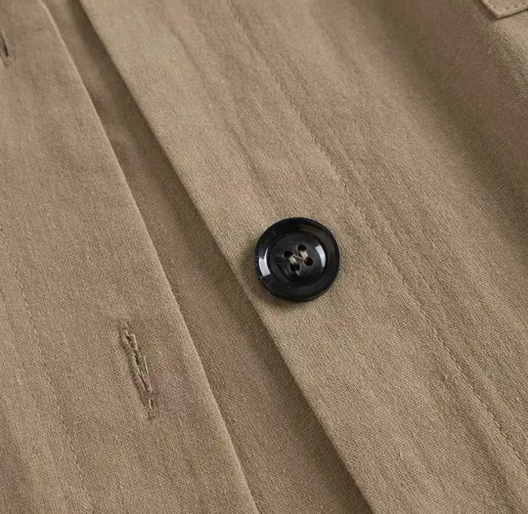 "Blazer Lino Natural: Elegancia Relajada"