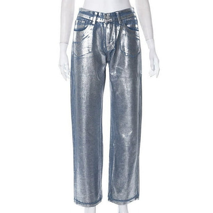 "Jeans Metálicos Plateados de Diseñador"
