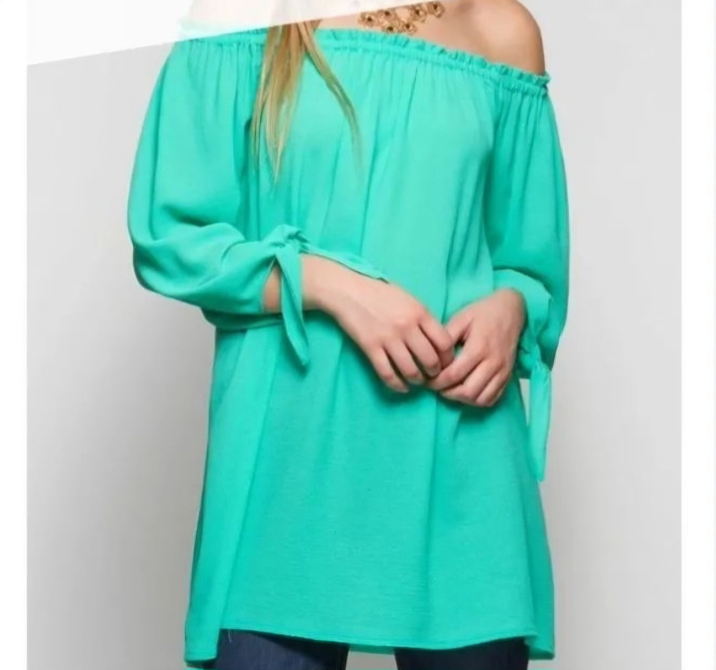 Blusa Off-Shoulder Turquesa